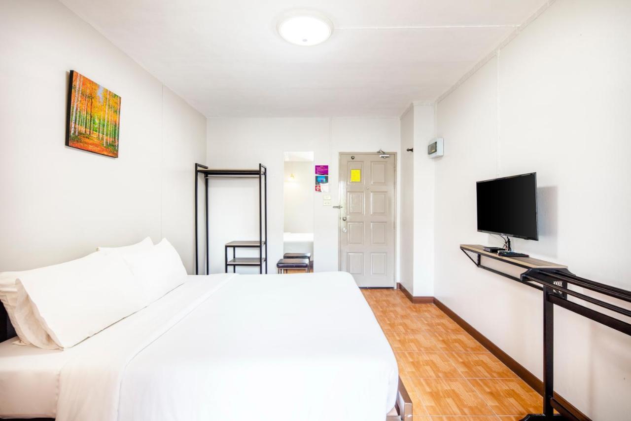 Livotel Express Hotel Bang Kruai Nonthaburi - No Parking Exterior photo